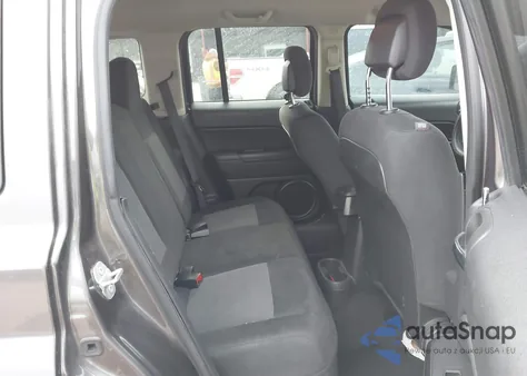 2016 Jeep Patriot Sport из США, поврежденный, VIN 1C4NJPBB3GD569549